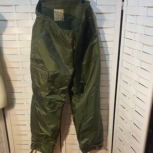 Vintage Alpha Industries Military Trousers Extreme Cold Weather Impermeable